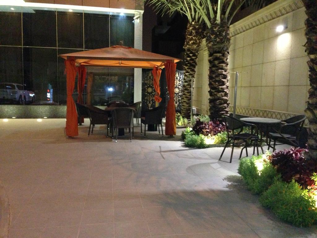 Mandarin Alshamal Hotel Apartments Riad Exterior foto