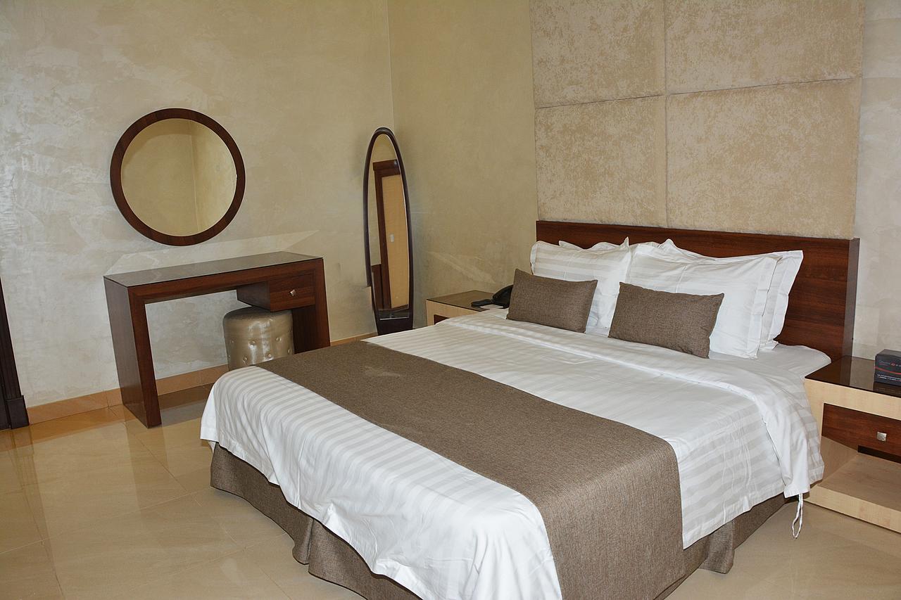 Mandarin Alshamal Hotel Apartments Riad Exterior foto